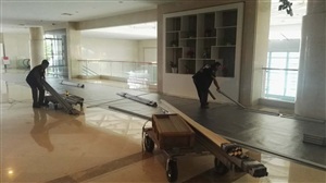 現場搭建